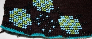 Turtle Flower Gauntlet Cuff - bead knit detail.