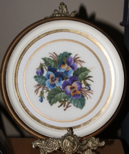 I have a special thing for Pansy's.  They are my favorite flower.  Debbie saw this beautiful petit point and thought of me!
