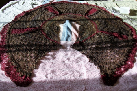 Lay the shawl out into the shape it is meant to be.